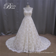 Einfache und elegante Brautkleid